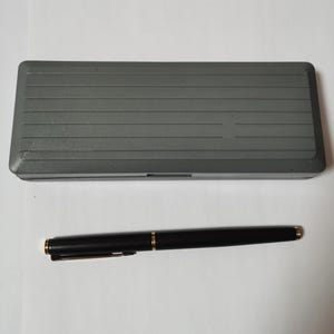 Vintage Golden Star Fountain Pen - 1970s Chinese Black Pen with Case