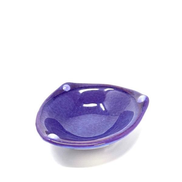 4 1/4" Fused Glass Dish - Decorative & Functional, Luscious Soft Purple Color