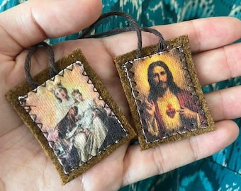 Scapular of Our Lady of Mount Carmel - Sacred Heart of Jesus and Mary - Mount Carmel - Handcrafted Catholic Religious Gift 100% wool
