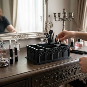 Organizador de maquillaje gótico - Almacenamiento de tocador estilo academia oscura, soporte para cosméticos y brochas, organizador de escritorio gótico para artículos esenciales de belleza
