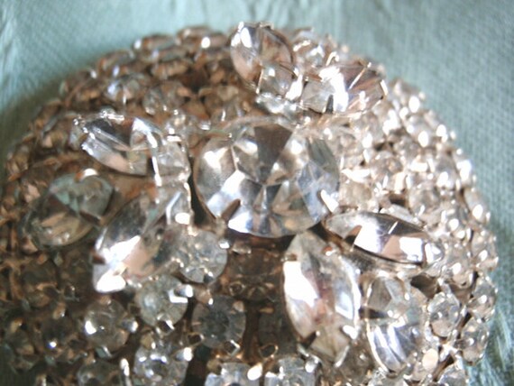 1950's Vintage 3 D Rhinestone Brooch, Diamente cle