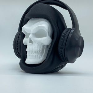 Grim Reaper Headphone Stand | Dark-Themed Desk Decor | Unique Headphone Holder for Fans
