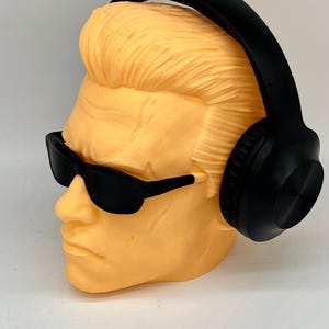 Terminator Headphone Stand | Futuristic Themed Holder | Gaming Desk Decor