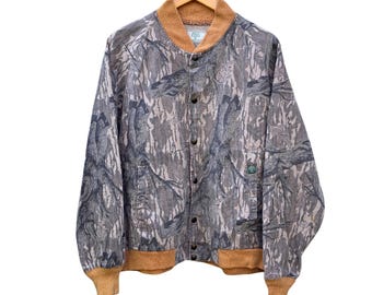 Vintage 90s Mossy Oak Treestand Camo Bomber Jacket – Forest Leaf Camouflage Button Front