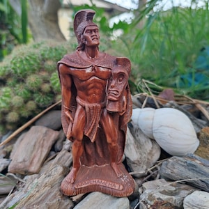 Vintage Hapa Wood King Kamehameha Statue – Coco Joe’s Hawaii Souvenir Figurine