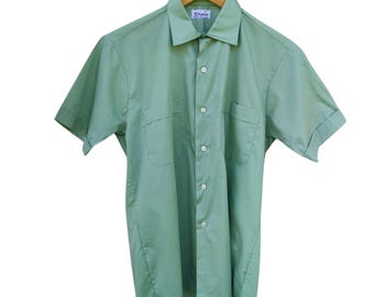 Vintage 60s Diamond Chemise Permanent Press Solid Green Sport Shirt Deadstock