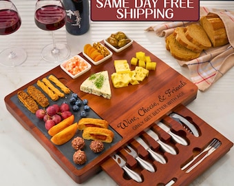 Cutting Board Personalized, Charcuterie Board, Hostess Gift for Couple, Home Gift, Wedding Gift, Housewarming Gift, Unique New Home Gift