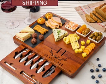 Personalized Charcuterie Boards, Closing Gifts, Custom Cheese Board, Housewarming Gift, Gifts for Bridal Shower, Gift for Mom, Hostess Gift