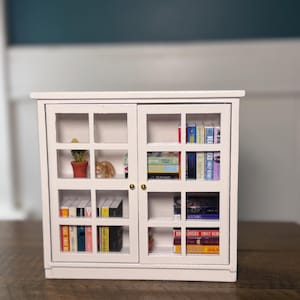 Mini Bookcase/Bookshelf for Mini Books