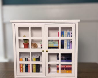 Mini Bookcase/Bookshelf for Mini Books