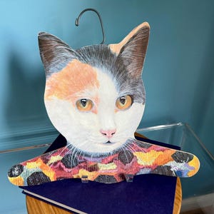 Vintage Annie Rhinehart Calico Cat Clothes Hanger – Stupell Co