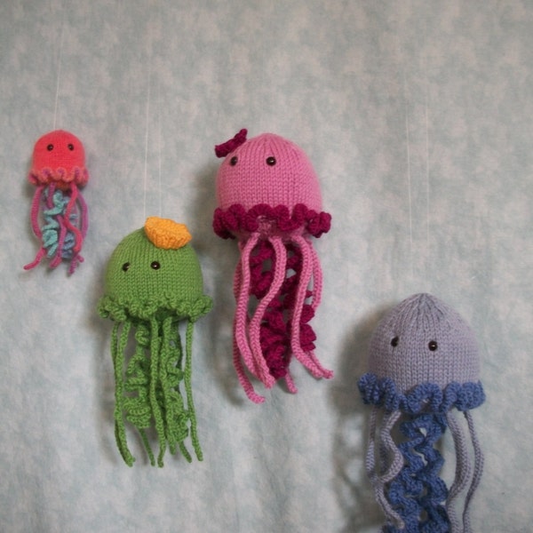 Chris the Jellyfish *PDF Knitting Pattern*