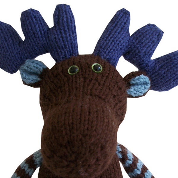 Blueberry the Moose PDF Knitting Pattern