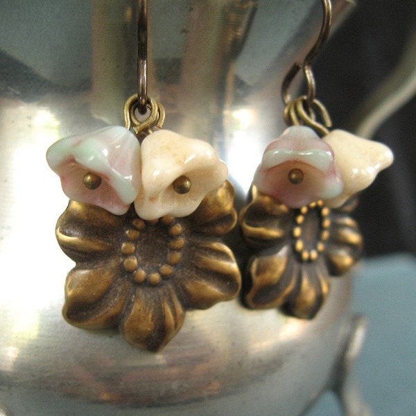 Flowers earrings - Nostalgia - Tea Party Proper CLEARANCE 20% OFF - Black Friday Cyber Monday Free Shipping with Coupon Code