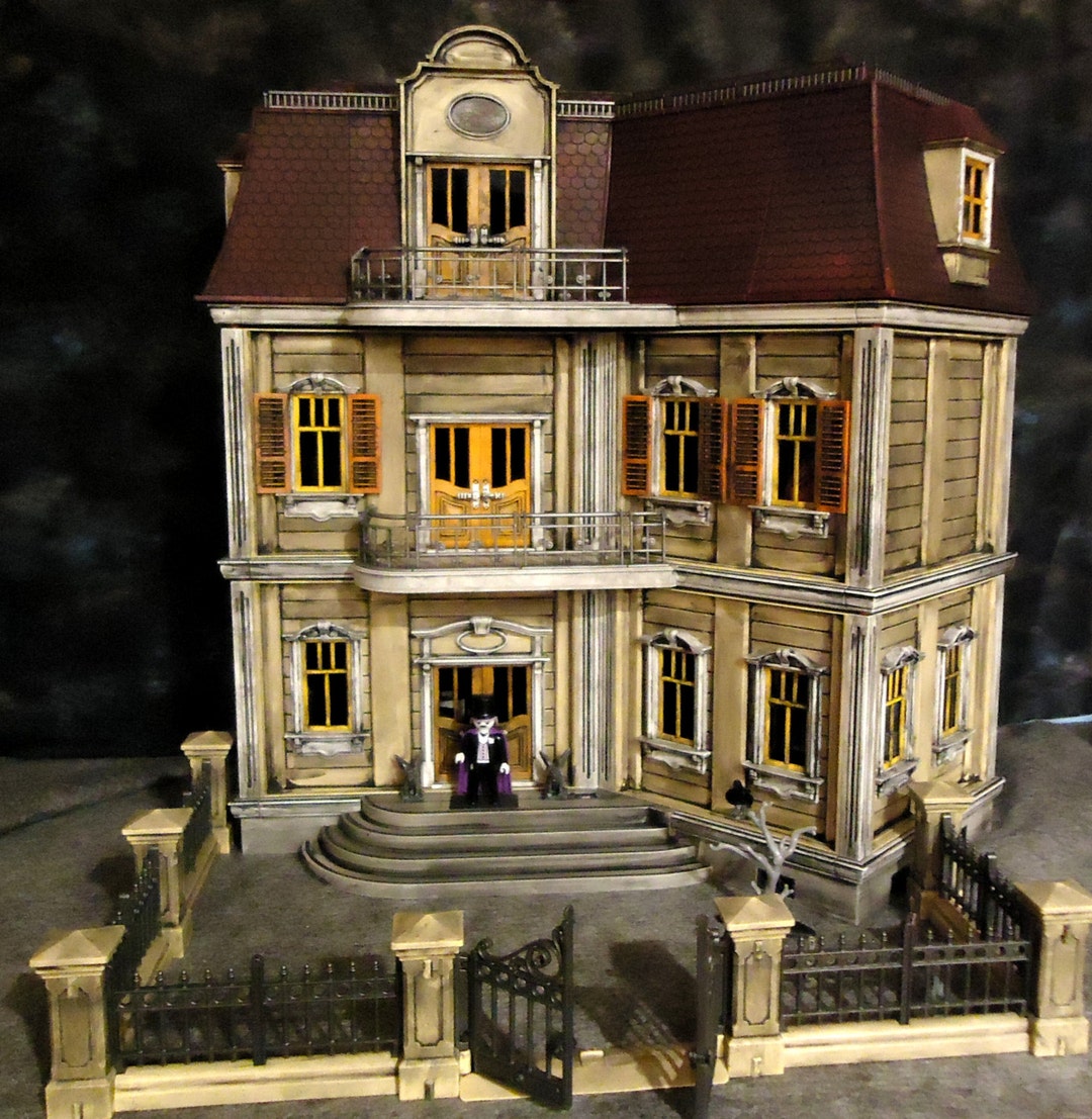 Playmobil Haunted Halloween Mansion 5302 Etsy