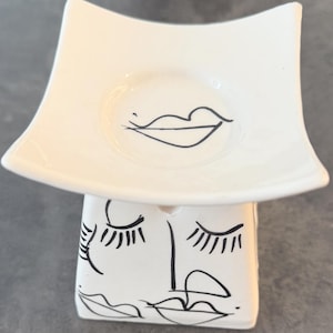 Fragrance burner / Essential oil burner - Handmade ceramic