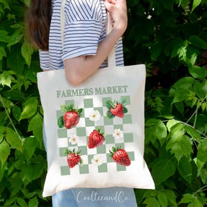 Strawberry Tote Bag Strawberry Lover Gift Spring Tote Shopper Summer Bag Eco Friendly Bag Reusable Grocery Tote Cute Tote Farmers Market Bag