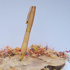 Penna a sfera twist per skateboard upcycling/riciclaggio (legno) realizzata a mano con skateboard rotti