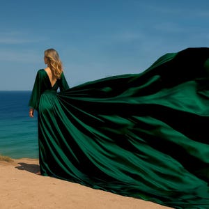 green emerald velvet dress Emerald Green Dress, Women Lace Dress, Elegant Dress, Green Pencil Dre main image 1