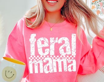 Feral Mama PNG SVG: retro geruit ontwerp (digitale download)