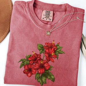 Hibiscus Flower Shirt, Red Floral Comfort Colors Tee, Tropical Summer Aesthetic T-Shirt, Botanical Graphic Tee, Vintage Washed Shirt