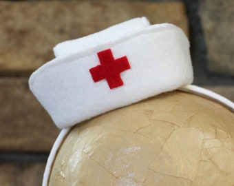 Felt Nurse Mini Hat: Retro RN Costume Cap