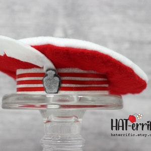 Poet Minnie Mouse Topolino's Terrace mini hat, Red and White Beret, Flavors of the Riviera