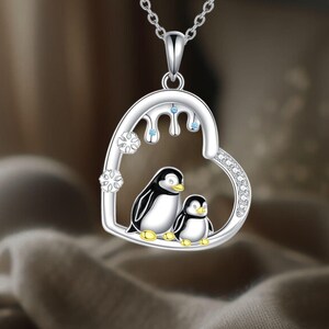 Penguin Love Heart Necklace 925 Sterling Silver Penguin Heart Necklace for Women Mother Daughter Sister Wife Friend