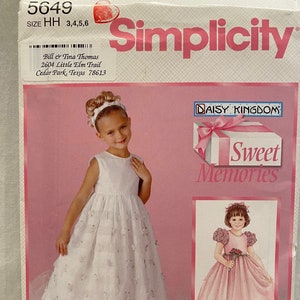 UNCUT    Simplicity 5649    Size: 3 - 6    Child&#39;s and Girls Dress by Daisy Kingdom - Sweet Memories