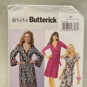 UNCUT    Butterick B5454   Size: 8 to 14    Misses Dress - 3 Easy Options