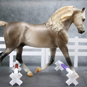 model horse photo prop traditional size for Breyer, Peter Stone cavaletti, fence, tools, feeder 3d printed