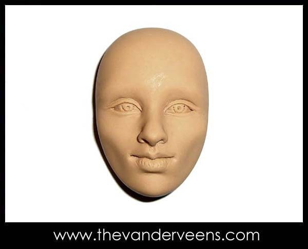 Mold No.36 (Face-High cheekbone with Open eyes) par Veronica