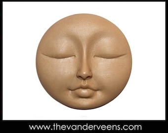 Mold No.122(Flater Full moon Face with closed eyes) by Veronica