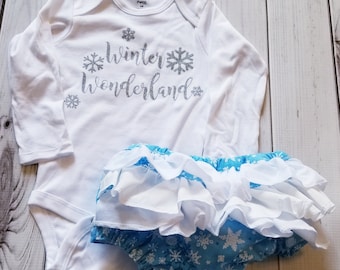 Winter Wonderland bodysuit and snowflake ruffle diaper cover baby 12-18 months