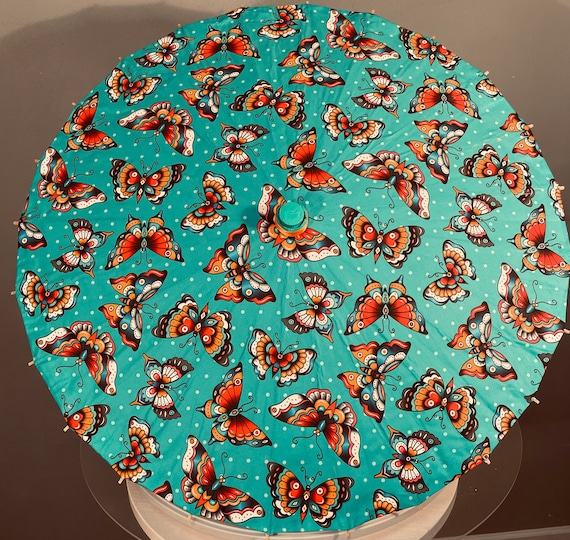 Vintage tattoo butterflies parasol