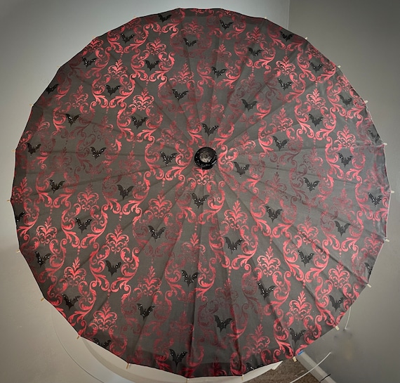 Bat Art Deco parasol