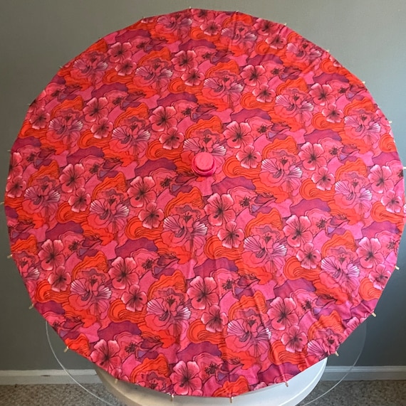 Vintage Splatter Hibiscus