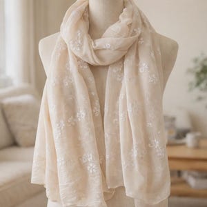 女性用ソフトフローラルパシュミナラップ - 軽量コットンビスコーススプリングショール