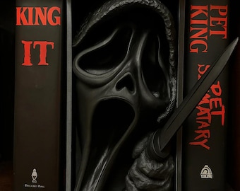 Ghost Face Book Nook - Matte Black Horror Shelf Insert