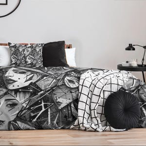 Monochrome Graffiti Art Duvet Cover – Abstract Female Portrait Bedding, Urban Street Style Comforter Cover for Modern Bedroom