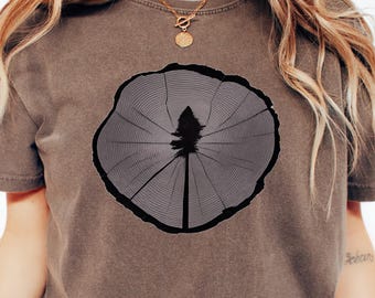 Comfort Colors® Pine Tree Shirt, Wood Slice tee, Forest Nature Shirt, Camping Shirt, Hiking Shirt, Outdoor Shirt, Campers Gift, Nature Shirt