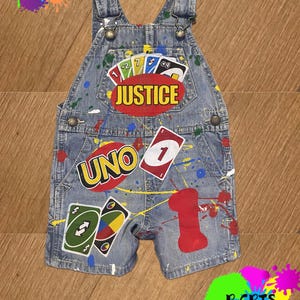 Conjunto de overol corto personalizado - Cualquier temática para niño o niña - Conjunto de cumpleaños - Traje de cumpleaños infantil - Juego de cartas personalizado de cumpleaños corto