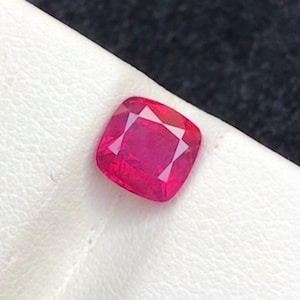 Rubí brillante de 1,70 quilates, piedra de rubí natural, rubí rojo sin tratar con talla facetada para anillo, rubí afgano suelto, piedra de nacimiento de julio