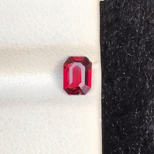 Vibrant Red Spinel Gemstone 0.40 CT , Natural Spinel Stone , Faceted Cut Spinel Fancy Shape , Spinel Loose Gemstone , Spinel For Ring Making