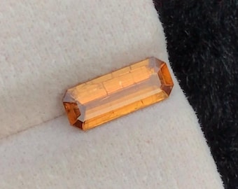 Natürlicher oranger Turmalin-Edelstein 1.30 CT Natürlicher Turmalinstein, facettierter Turmalin für Ring, Turmalin-loser Edelstein