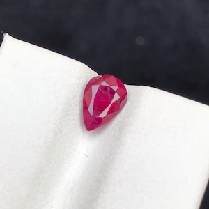 Natural Red Ruby Gemstone 1 CT Unheated Ruby Stone , Pear Cut Pinkish Red Ruby For Ring , Ruby Loose Gemstone , July Birthstone