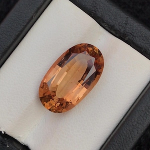 Top Natural Imperial Topaz 10.90 CT , Oval Cut Topaz Stone Fancy Shape , Topaz Gemstone , Natural Topaz , Topaz Loose Gemstone , Topaz