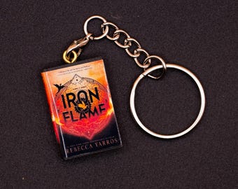 Portachiavi con libro Iron Flame di Rebecca Yarros