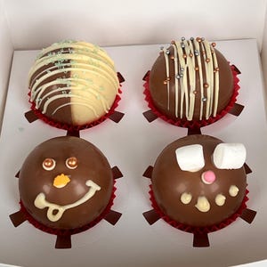 Hot Chocolate Bombs Gift Set - Hot Chocolate Station, Hot Chocolate, Marshmallows, Chocolates, Candy, Christmas Gifts, Gift For Her, Him