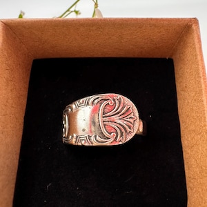 Vintage Silver Plated Spoon Ring: Repurposed Cutlery Jewelry